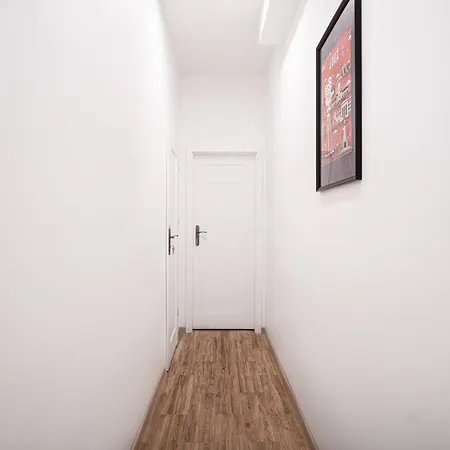 Апартаменты Revolution Aparts - Centrum Lodzi *