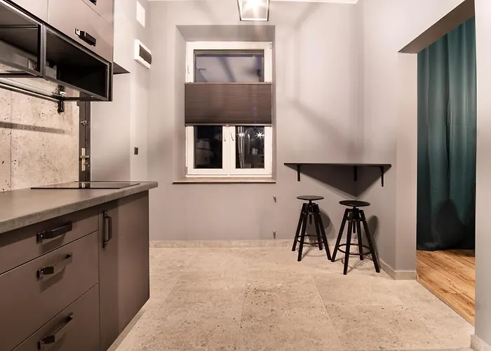 Revolution Aparts - Centrum Lodzi Apartament *